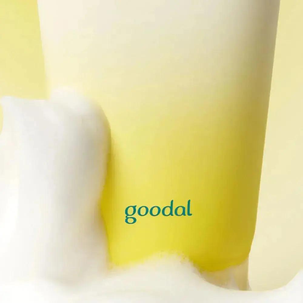 GOODAL Green Tangerine Vita C Cleansing Foam 150 ML GOODAL