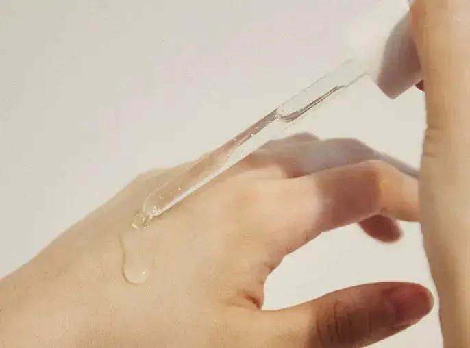 SKIN1004 Madagascar Poremizing Fresh Ampoule 100 ml SKIN1004