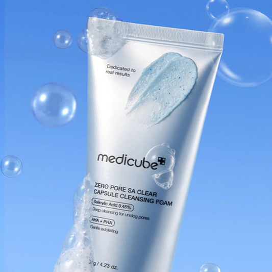 Medicube Zero Pore SA Clear Capsule Cleansing Foam 120g, a gentle skincare cleanser with capsule technology for deep pore cleansing.