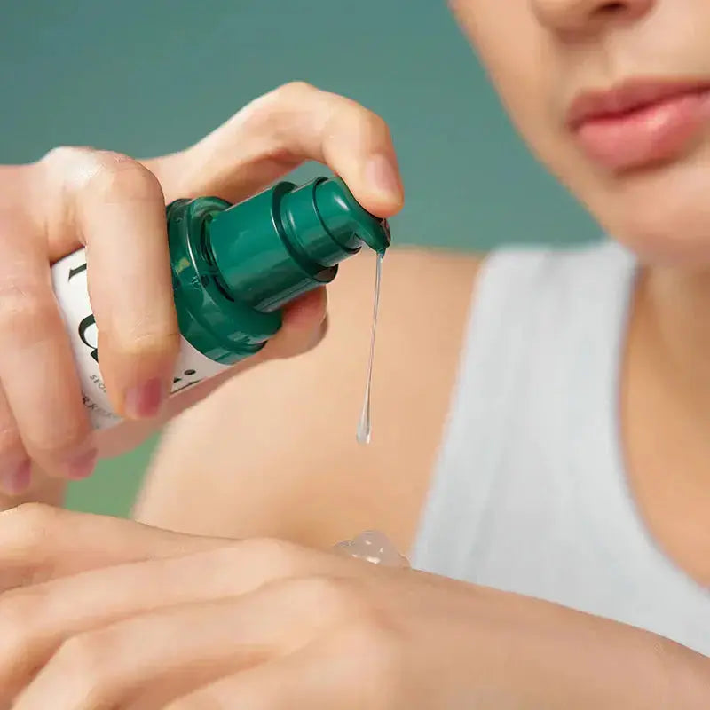 PURITO Wonder Releaf Centella Serum 60ml bottle with dropper, designed for soothing and hydrating skin care.