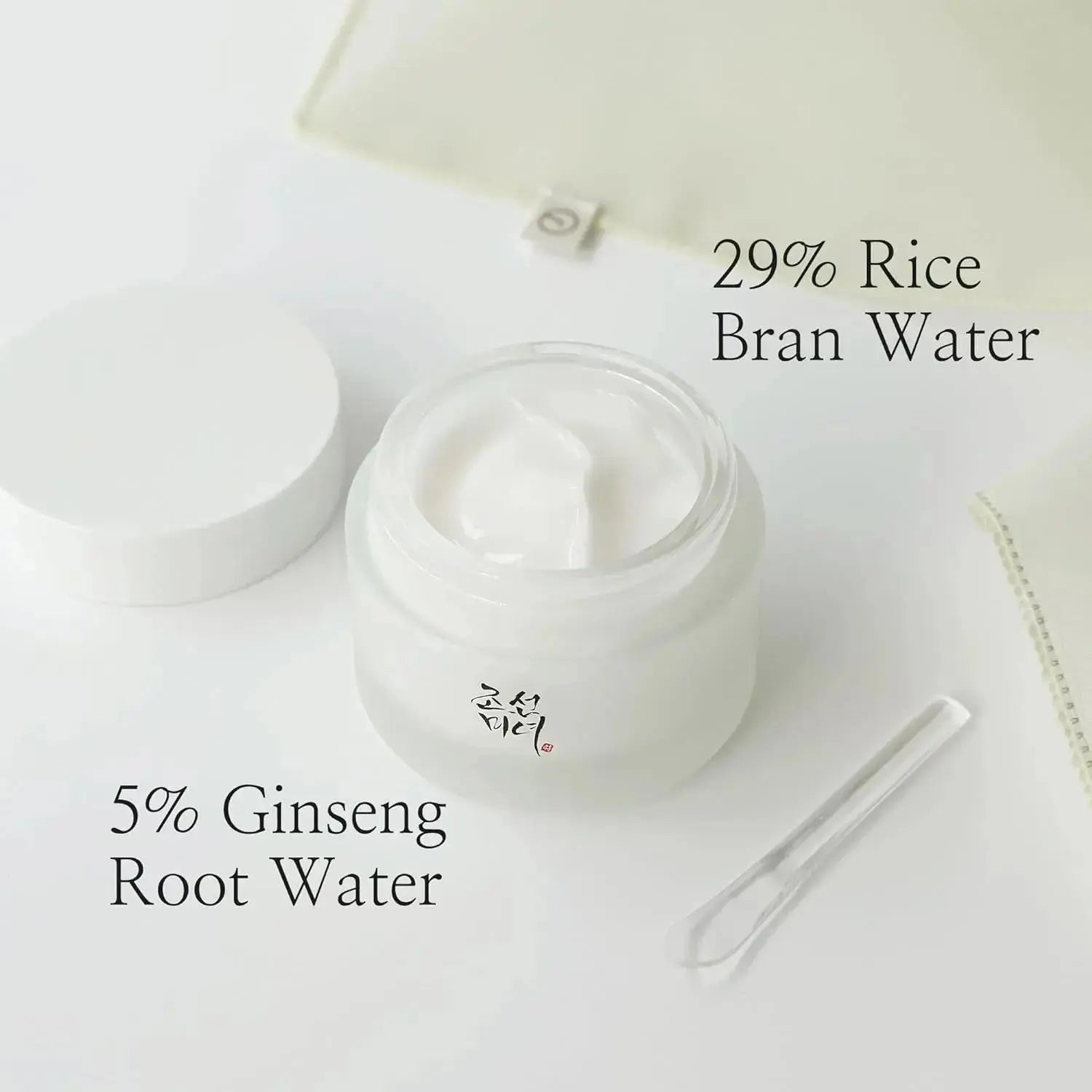 Cream jar of BEAUTY OF JOSEON Dynasty Cream, 50 ml, featuring traditional Korean skincare packaging and branding.