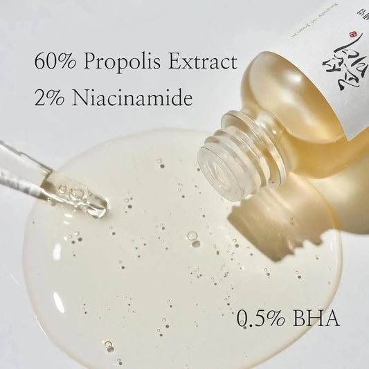 Beauty of Joseon Glow Serum with Propolis and Niacinamide in a 30ml bottle, designed to enhance skin radiance and clarity.