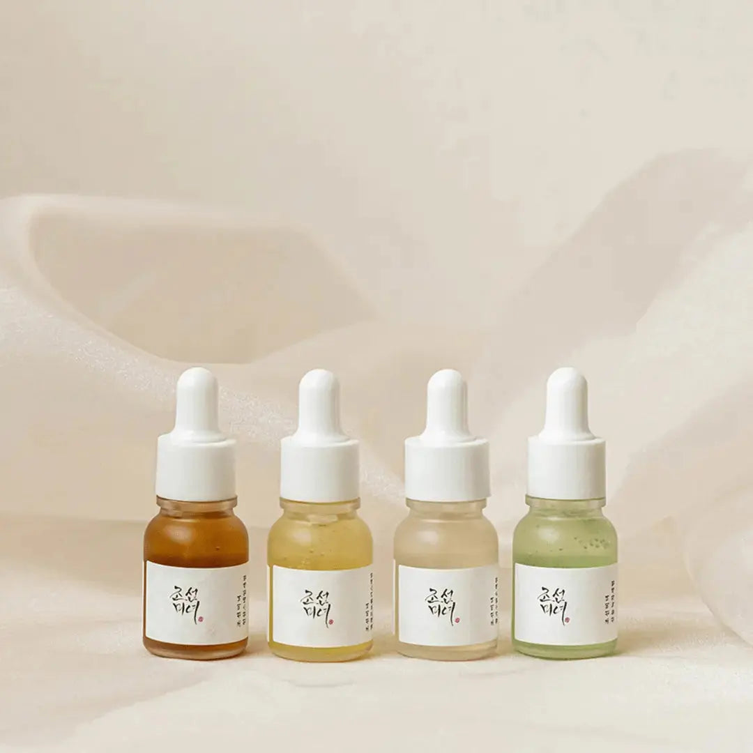 Beauty of Joseon Hanbang Serum Discovery Kit with sample sizes of skincare serums and traditional herbal ingredients, displayed in a white box.