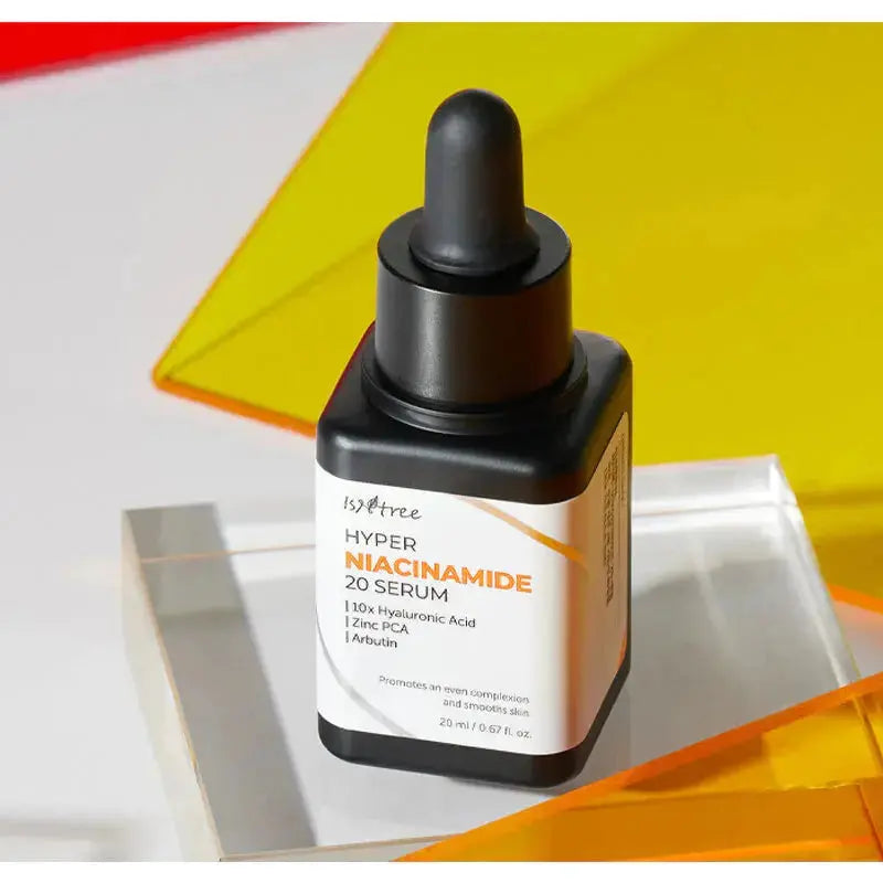 ISNTREE Hyper Niacinamide 20 Serum in 20ml bottle, clear liquid formula for brightening and skin hydration.