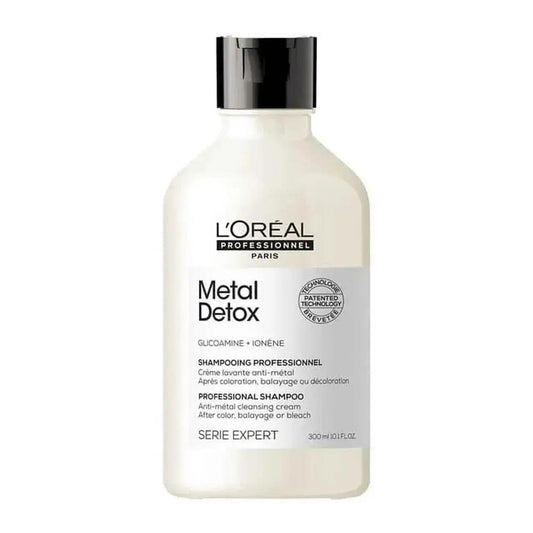 L'Oreal Professionnel Metal Detox sulfate-free shampoo with Glicoamine and Ionene for hair breakage, 300ml bottle.