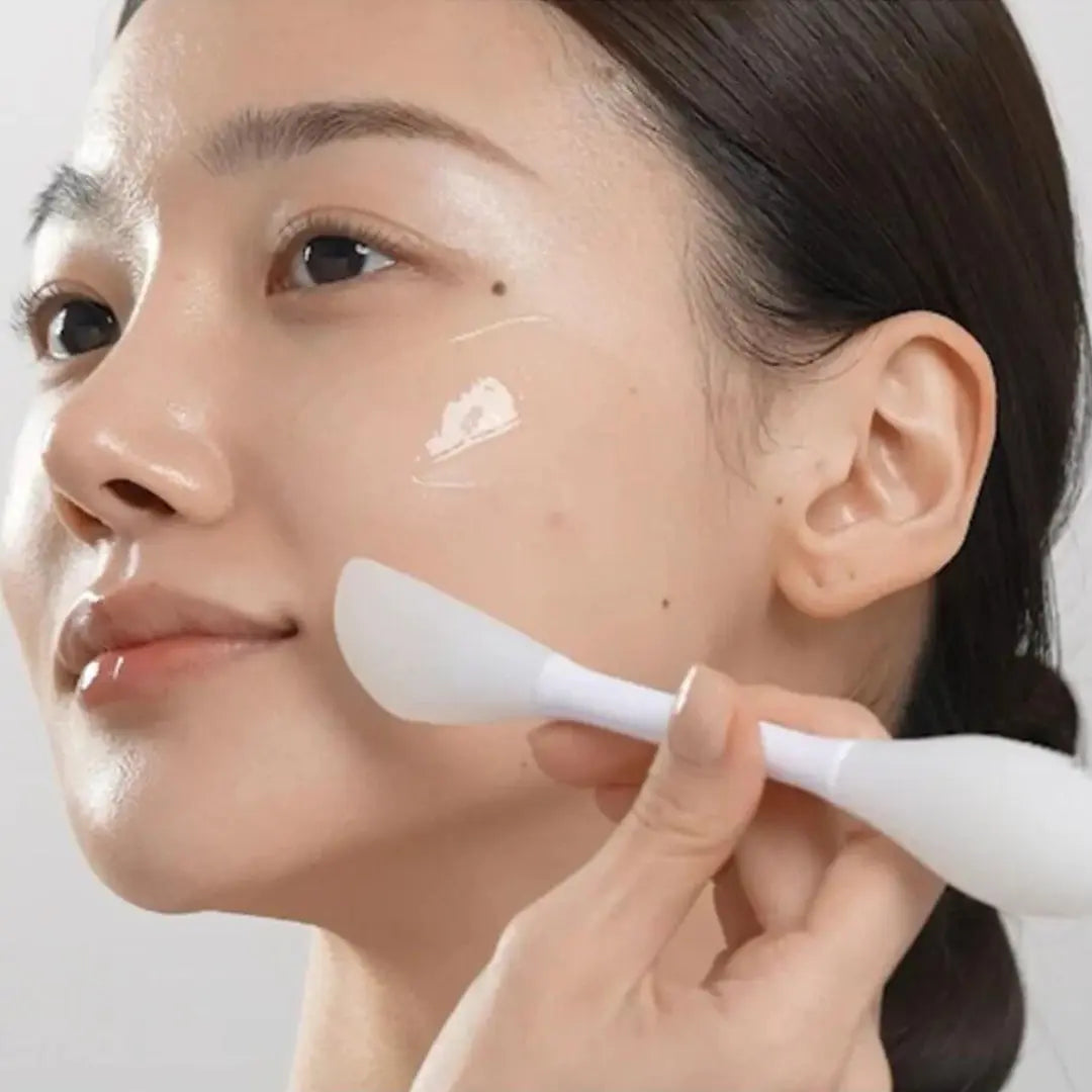 Medicube Collagen Night Wrapping Mask in a 75ml jar, designed for deep hydration and skin revitalization overnight.