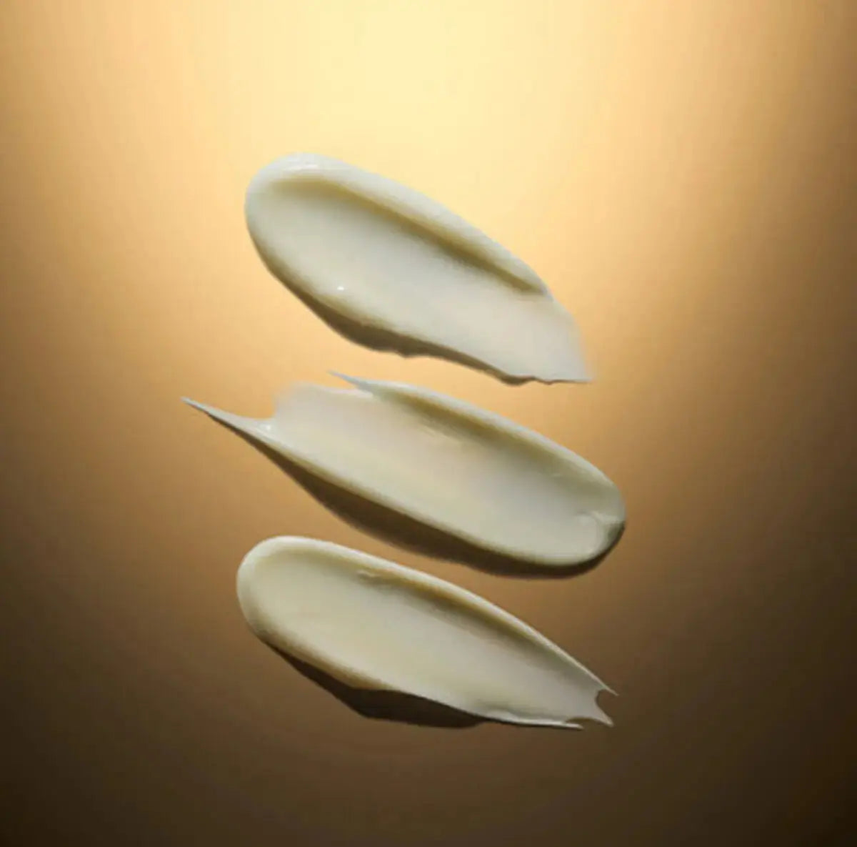 Medicube Deep Lifting Peptide Eye Cream 30 ml, showing the cream jar with a sleek design and labeling.