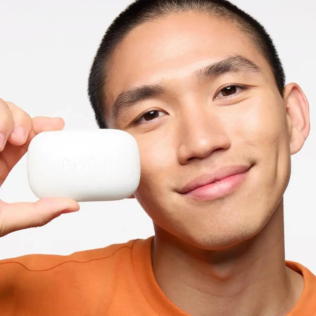 Panoxyl Acne Treatment Bar 113g, white treatment soap bar with branding and label, designed for acne-prone skin.