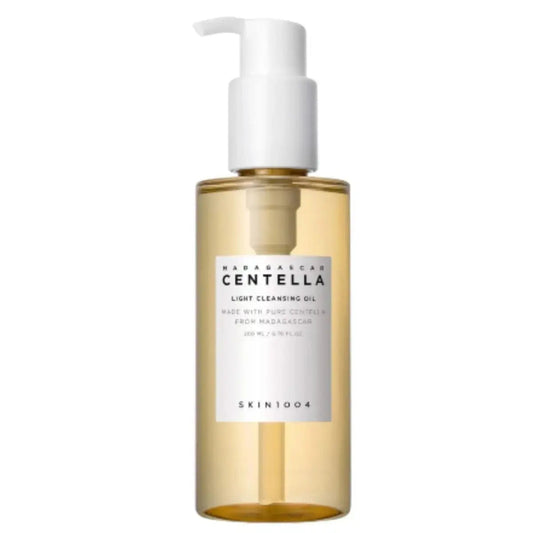 SKIN 1004 Madagascar Centella Light Cleansing Oil 200ml bottle with clear label and pump dispenser, suitable for gentle facial cleansing.