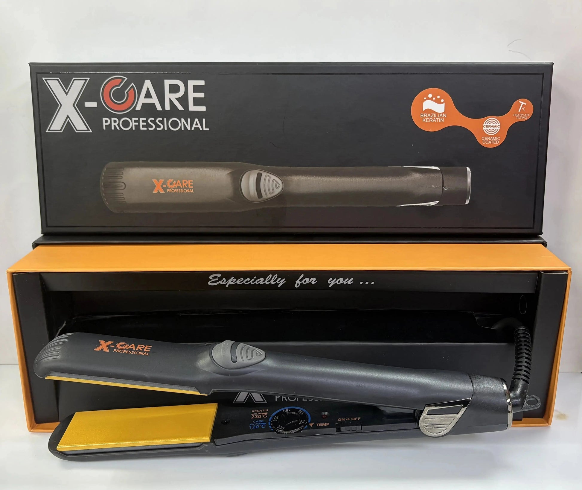 X CARE Professional Hair Straightener at 230°C with ceramic plates for smooth, sleek hair styling.